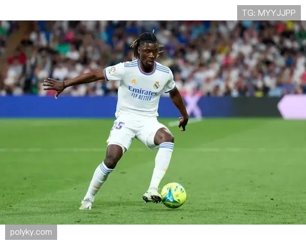 卡马文加在欧冠逆转中的战术隐性作用解析